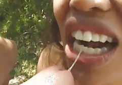 Double Pénétration d'une fille dans la film porno complet streaming piscine
