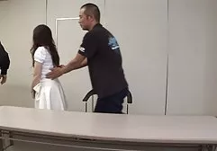 Il a vu la caméra cachée sous l'ourlet film porno entier francais streaming de la robe.