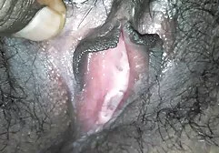 Sexe à l'extérieur du film porno en complet couple sur la plage