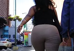 Latina donne aux gardes-frontières de laisser porno complet en streaming l'homme partir.