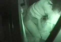 Jeune beauté montre et porno complet vf la chatte et le cul dans les vestiaires