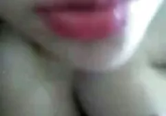 Une fine robe noire film porno complet gratuit francais sur le balcon donne un hahal