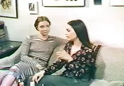 Après video porno complet le combat, goat donne le vainqueur de la classe.