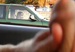 Deux étudiants de Koursk se sont séparés film porno complet streaming d'une fille pour un trio.