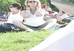 Grosse rousse montre nue seins Gros chat film porno complet 2012 sexe air